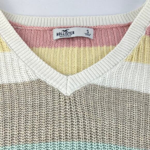 EUC Hollister Pastel Tan Pink White Striped Cropped Oversized Knit Sweater Small - Picture 4 of 9